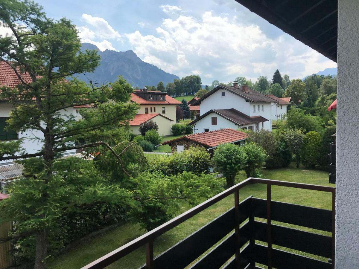 Ludwigslust - Ferienappartement Mit Bergblick Schwangau Bagian luar foto